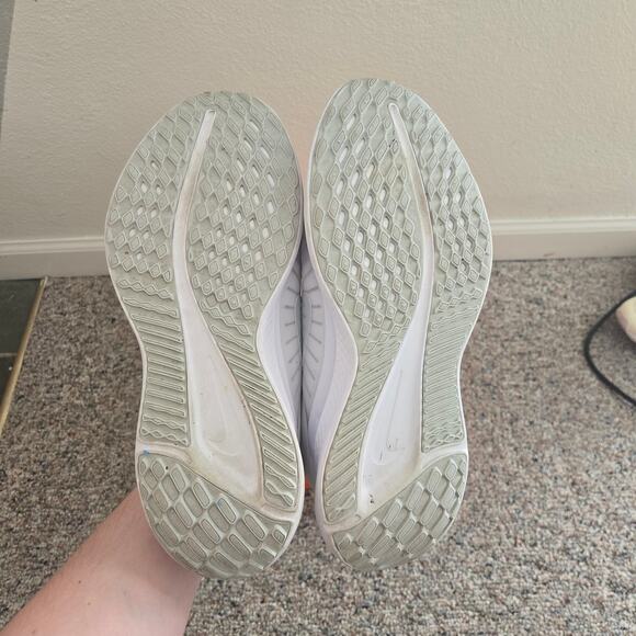 Nike Quest 5 Mens white running shoes 9 - Picture 8 of 8